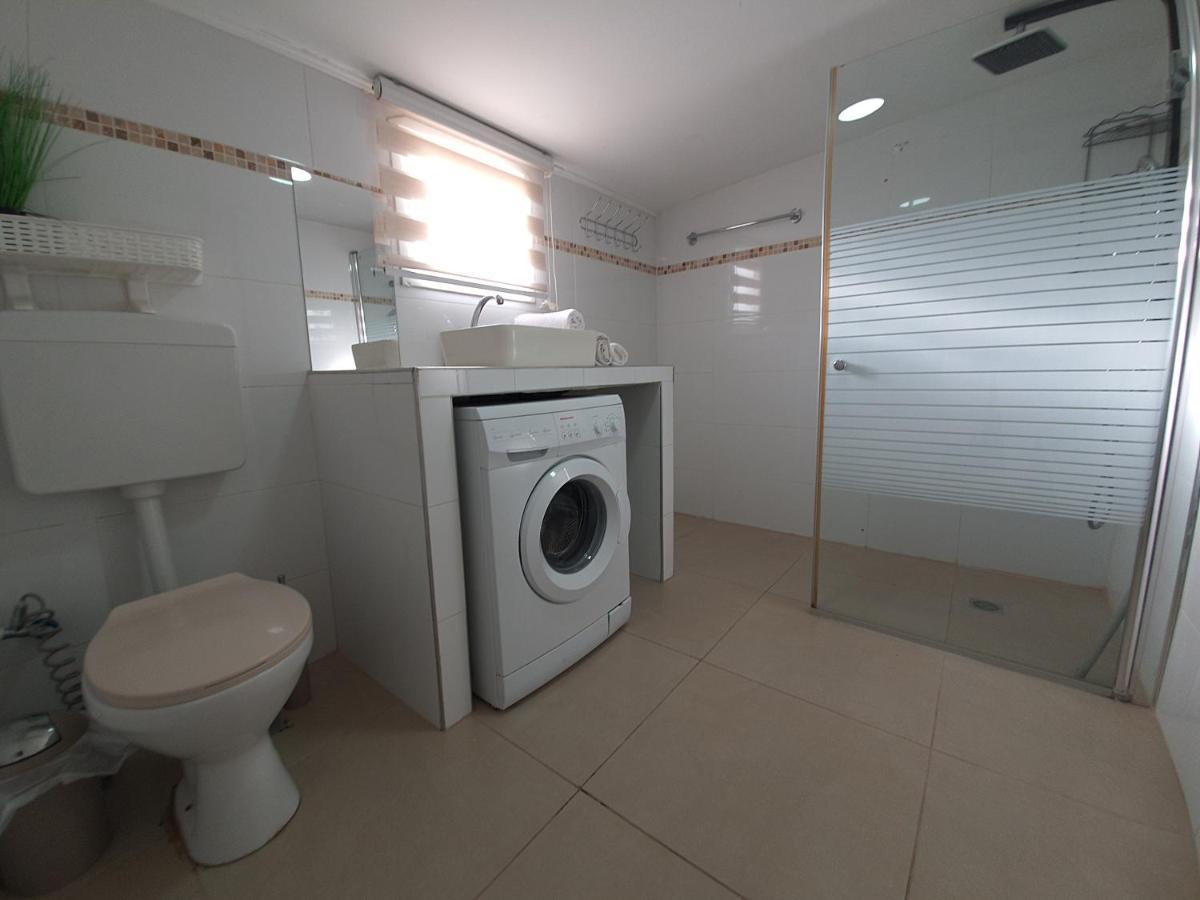 Barak Royal Suites 20 Sea View - ג'קוזי בחצר ומרפסות עם נוף לים Eilat Exterior photo